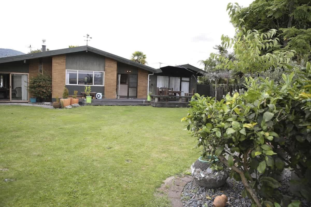 Roselake Retreat Rotorua Exterior photo